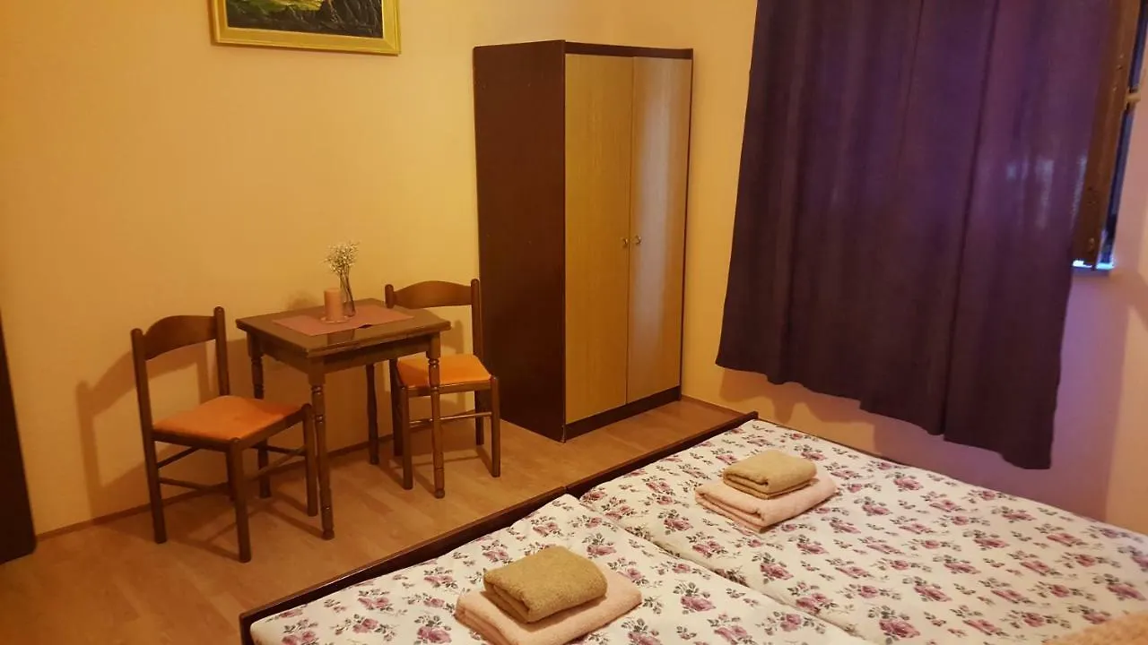 Apartment Kristina Vlašići クロアチア